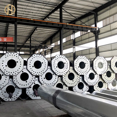 Niederspannung 11.5M Galvanized Steel Pole Q420B Materia