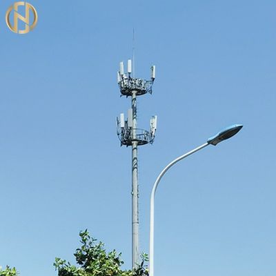Solarstraßenlaterne-Pole-multi Pyramidenform-Boden angebracht mit Grundplatte