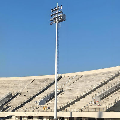 kaufen Hochmastenmast Polygonale Stadionbeleuchtung mit Weitwinkellichtern und hohem Lichtfluss für die Stadionbeleuchtung online manufacture