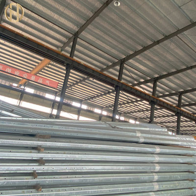 kaufen Kundenspezifischer Größen-Metallstrommast 69KV 90FT Stahlstrommast Q460C online manufacture