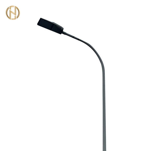 Hot-Dip Galvanized Street Light Pole mit anpassbaren Optionen für die Beleuchtung