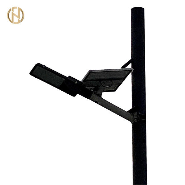 3~15m Stahl-Lichtmast kundengebundener malender Farbwind beständig