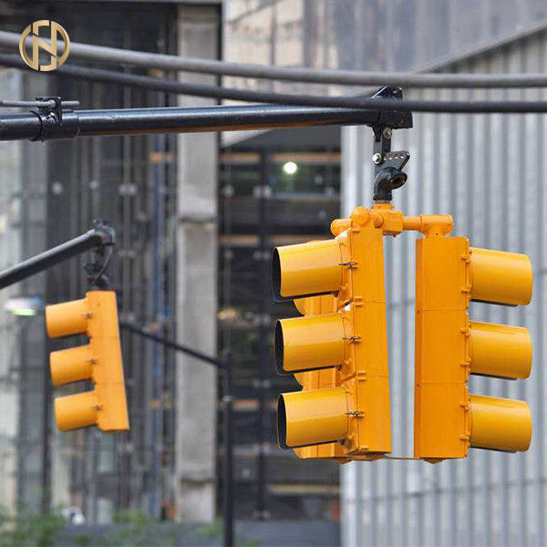 System heißes Bad-galvanisiertes Verkehrszeichen-Polen 4M 6M 8M For Traffic Control