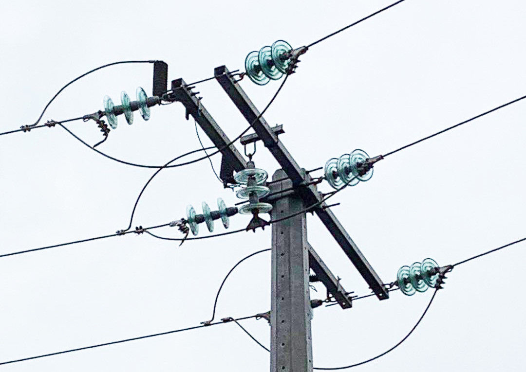 Crossarms-Versammlungen Verteilung 33KV 35KV 10000S für einzelne Pole-Struktur