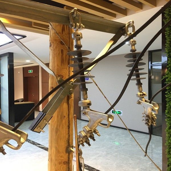 Pfostenzusätze Suspendierungs-u. Spannungs-Installationen 12kv 35kv für Leiter 120mm AAAC ACSR ² 50mm ²
