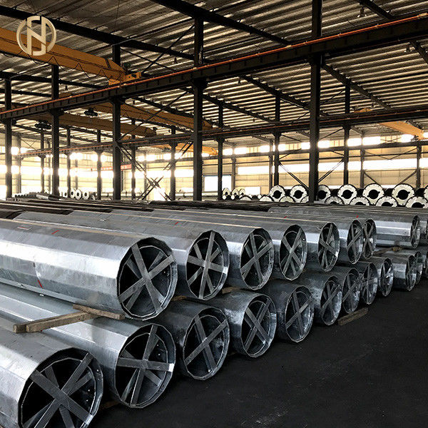 Graue Farbe galvanisierte achteckigen Stahl-Polen 69KV NEA 50FT 55FT 60FT 65FT 70FT