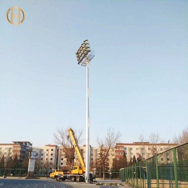 Elektrische anhebende hohe lange Nutzungsdauer Mast-Straßenlaterne-Polen 25M 30M 35M