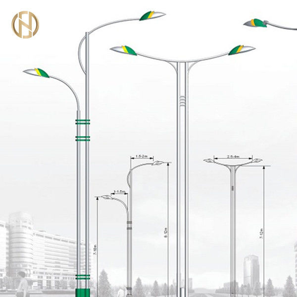 Stahlstraßenlaterne-Polen hohe Stärke des Haltbarkeits-Straßenlaterne-Stand-3-10mm