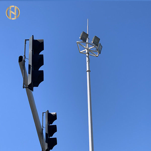 Flughafen-hoher Mast Pole mit Form des LED-Flut-Beleuchtungssystem-35M 40M Octadecagon