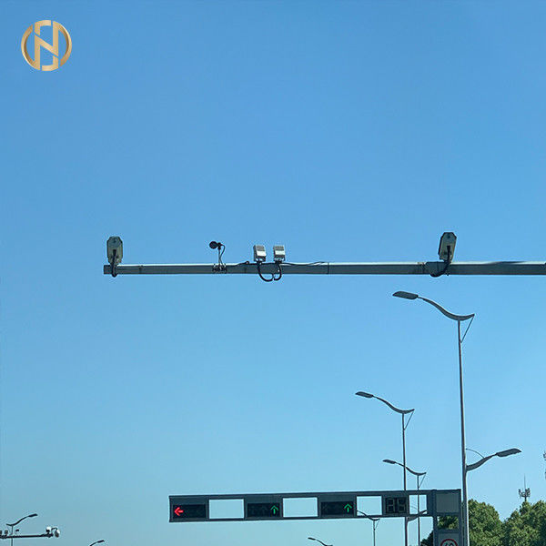 Straßen-Straßen-Überwachungskamera, die den Pole kundengebundenen Service verfügbar anbringt