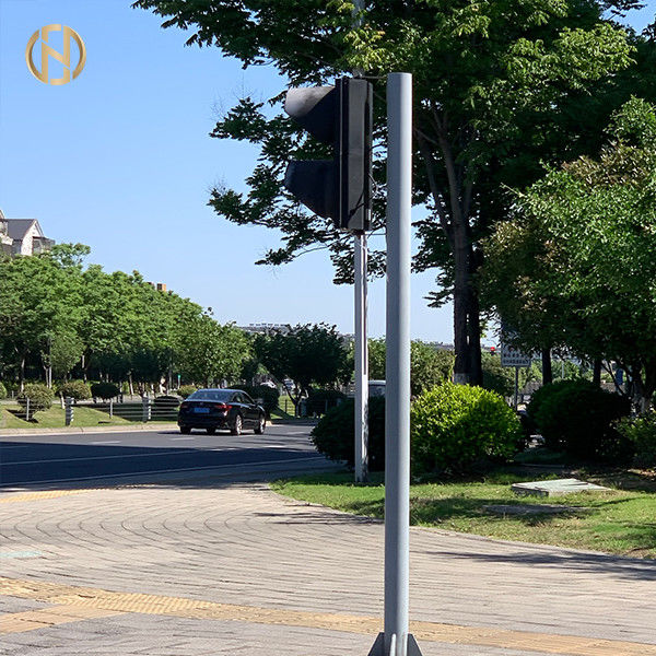 4.5M 6M I Type Traffic Light Pole Kamera heller Pole, der an der Hauptstraße installiert