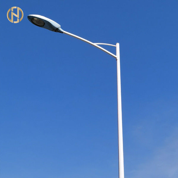 6 - 15M Street Light Pole Antikorrosion heller Stahlpole mit verschiedenem Entwurf