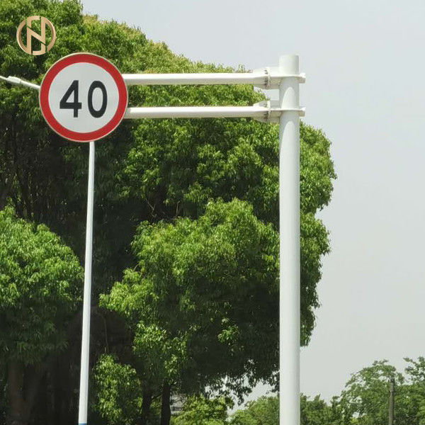 Straßen-Verkehrs-Signalmast-materieller Antistahlrost kundengebundene Pulver-Beschichtung