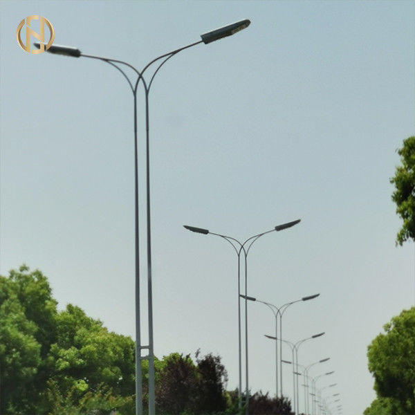 6 7 8 9m Solararm-Straßen-Lichtmast straßenlaterne-Polen zwei im Freien