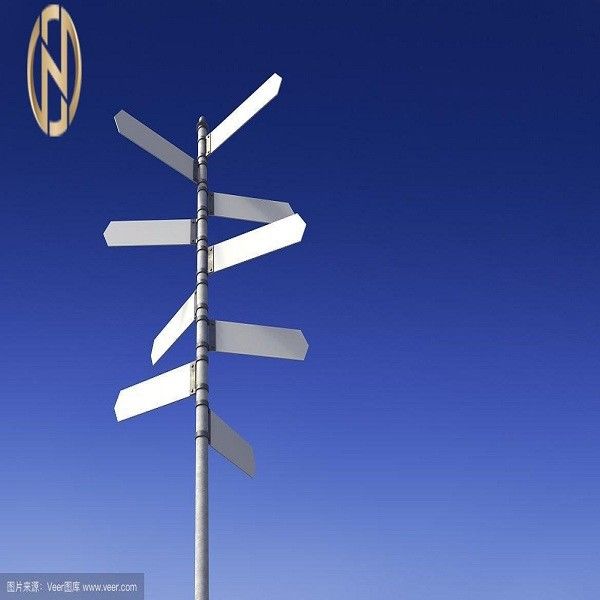 6M 8M 10M Road Sign Pole kundenspezifische Q235B Stahllandstraßen-Wegweiser