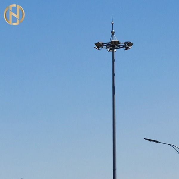 Heißes Bad-galvanisiertes Stahlstadion, das hohes Mast-Licht Polen ineinanderschiebt