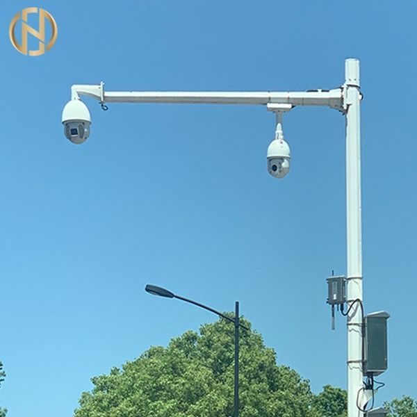 Kragbalken-Ampel Pole heißes Bad-Galvanisation Astm Gr65 7.8m