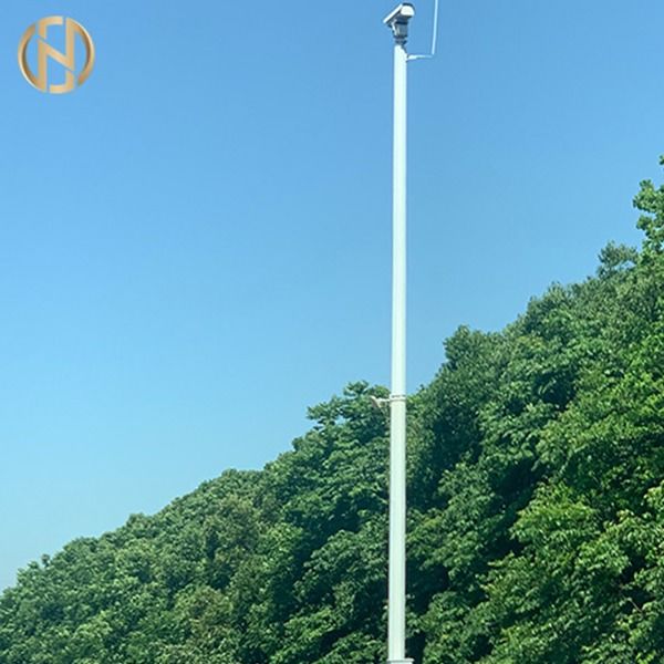 Kragbalken-Ampel Pole heißes Bad-Galvanisation Astm Gr65 7.8m